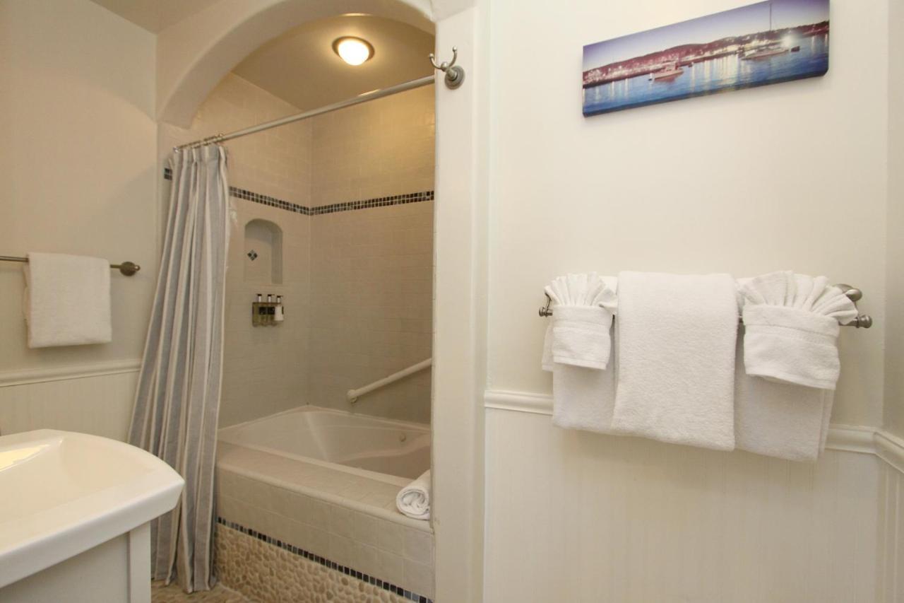 Lamp Lighter Inn And Sunset Suites Carmel-by-the-Sea Ngoại thất bức ảnh
